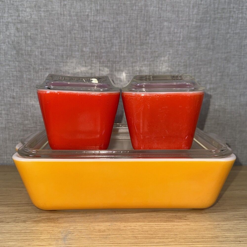 Vtg 50s Pyrex (2) 501 B C Red  (1) Orange Rare 0503 C Containers With Lids!
